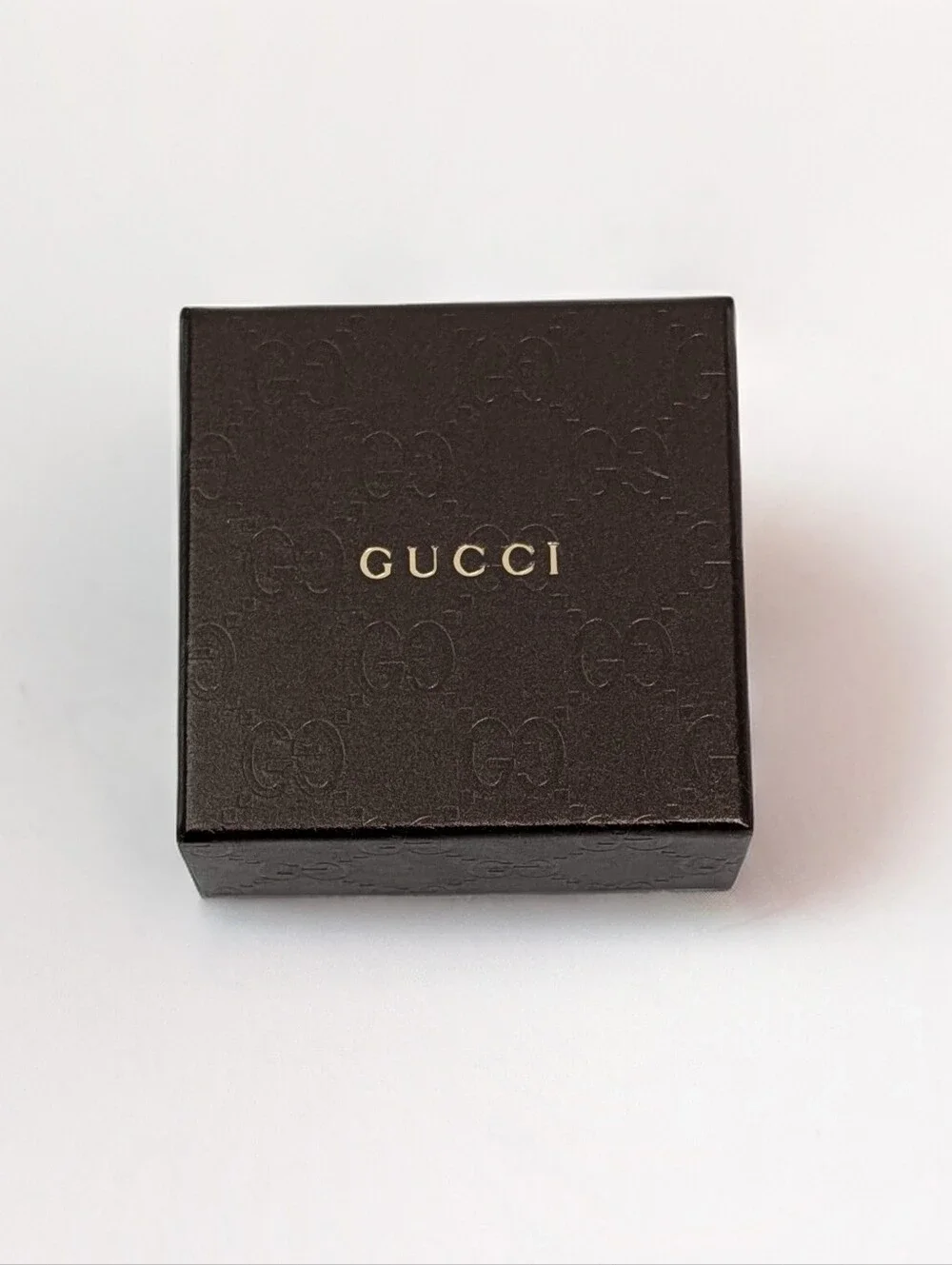 Gucci complete your